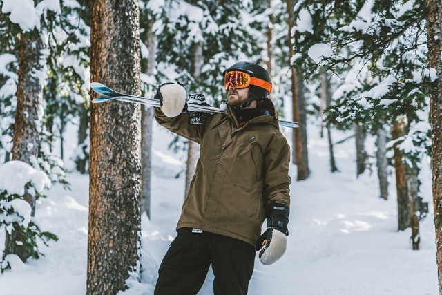Skiier